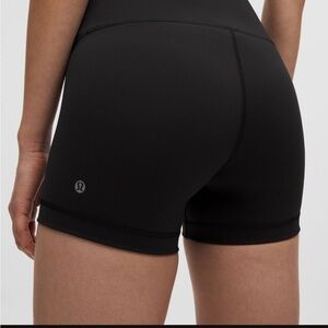 Lululemon Wunder Train High-Rise  Short 4”
